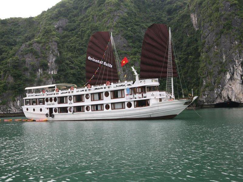  Oriental Sails Cruise Hạ Long